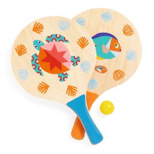 Set raquetas de madera con pelota océano