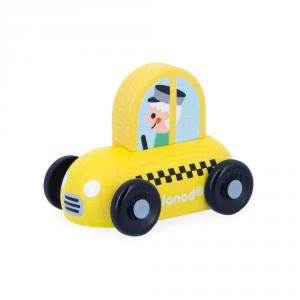 Vehículo taxi de madera