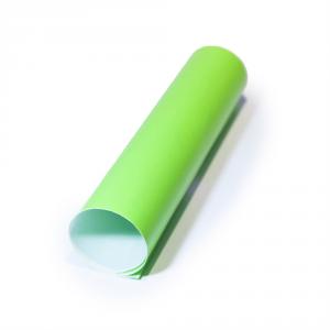 Papel charol verde claro rollo 25hj. 50x65cm