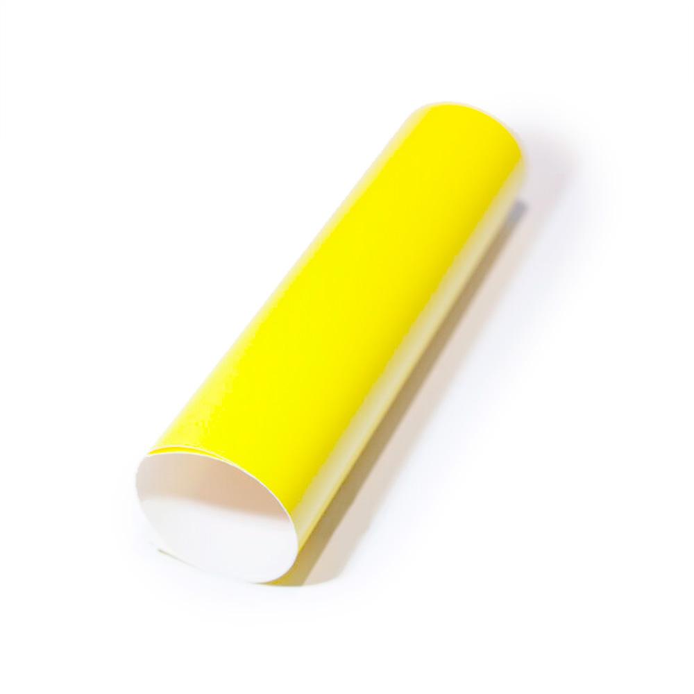 Papel charol amarillo pálido rollo 25hj. 50x65cm